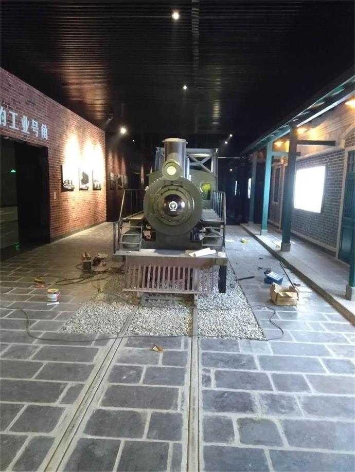安乡县蒸汽火车模型